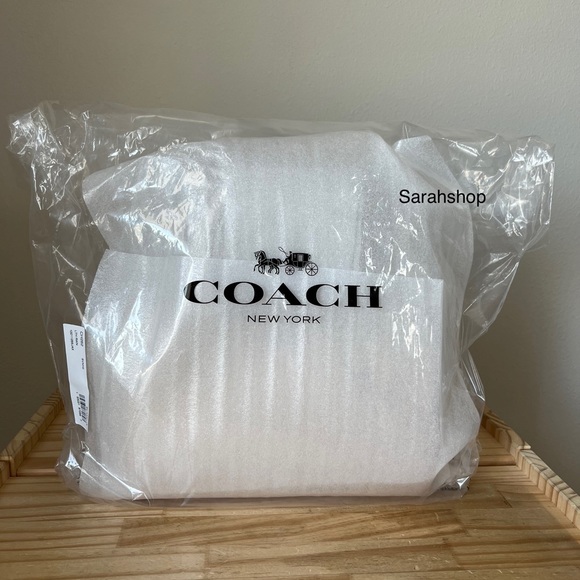 ✅Coach purse - Picture 13 of 13
